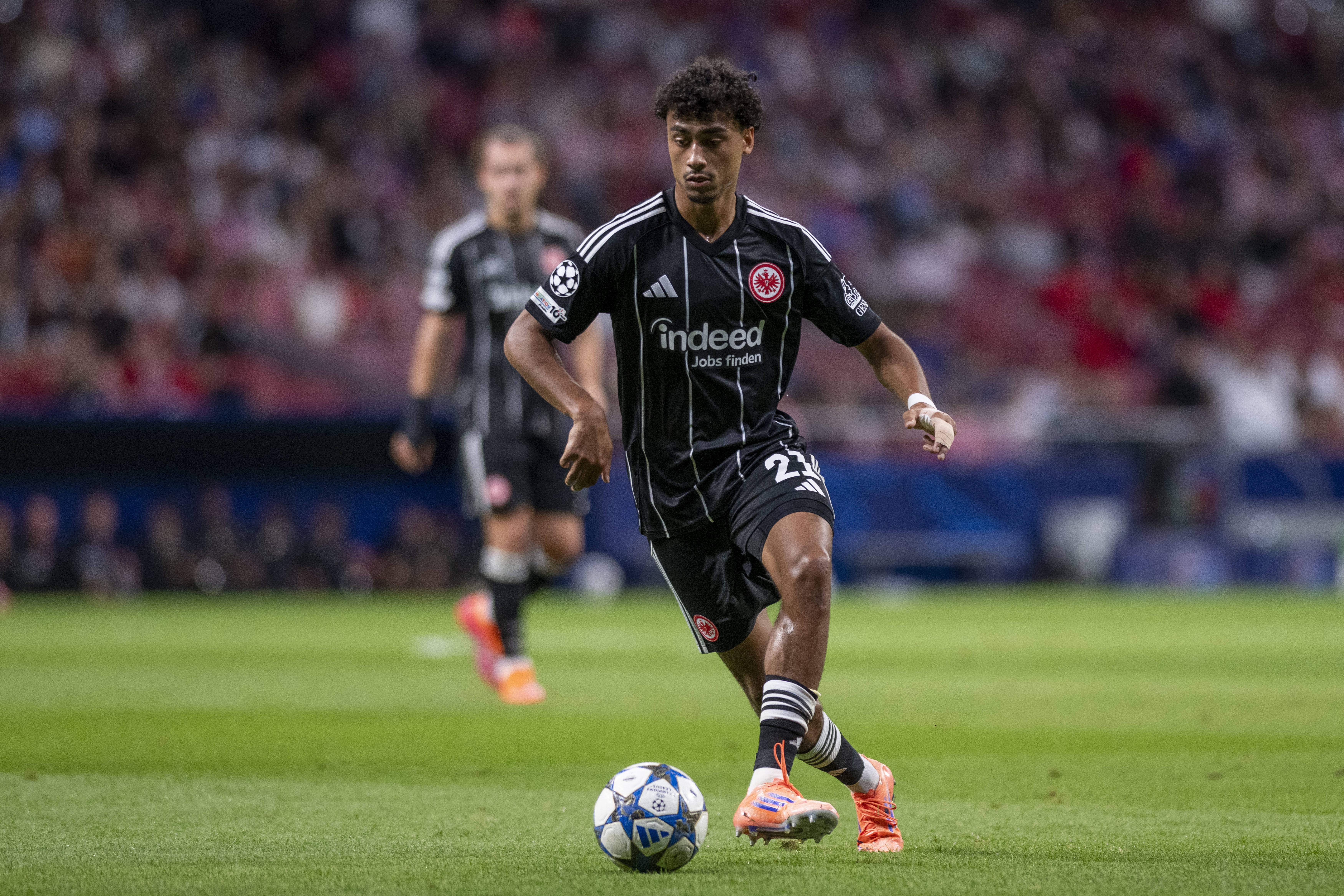 世界杯手机直播软件下载-德天空：利物浦考察法兰克福后卫布朗，对方要价至少6000万欧