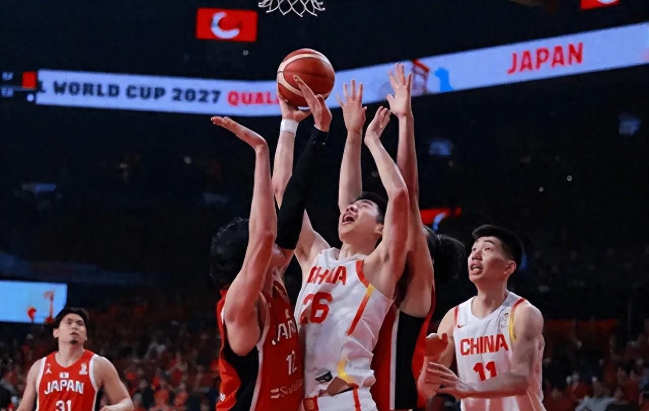 世界杯客户端升级说明-联赛场均4.8分，世预赛两战轰25分13板，球迷盛赞：国产第一3D