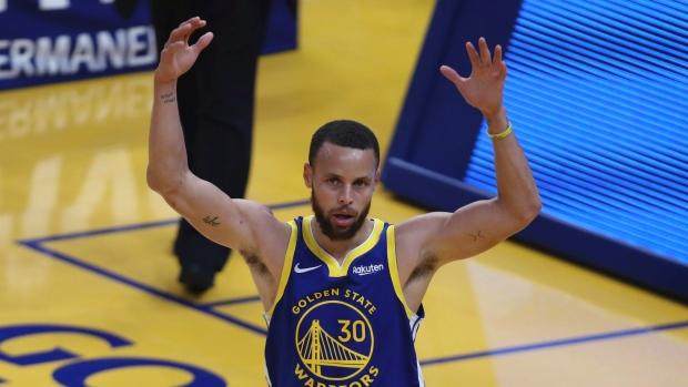 世界杯客户端升级说明-【现场】库里的疯狂仍在继续 得分王已是囊中之物？